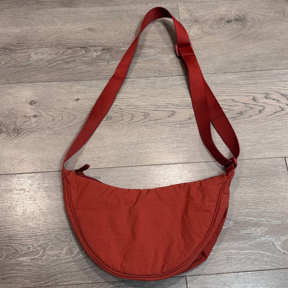 Uniqlo Round Mini Shoulder Bag Rust Red Nylon Crescent Crossbody Purse